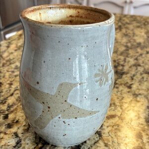 Elegant Speckled Ceramic Mug with Bird Motif